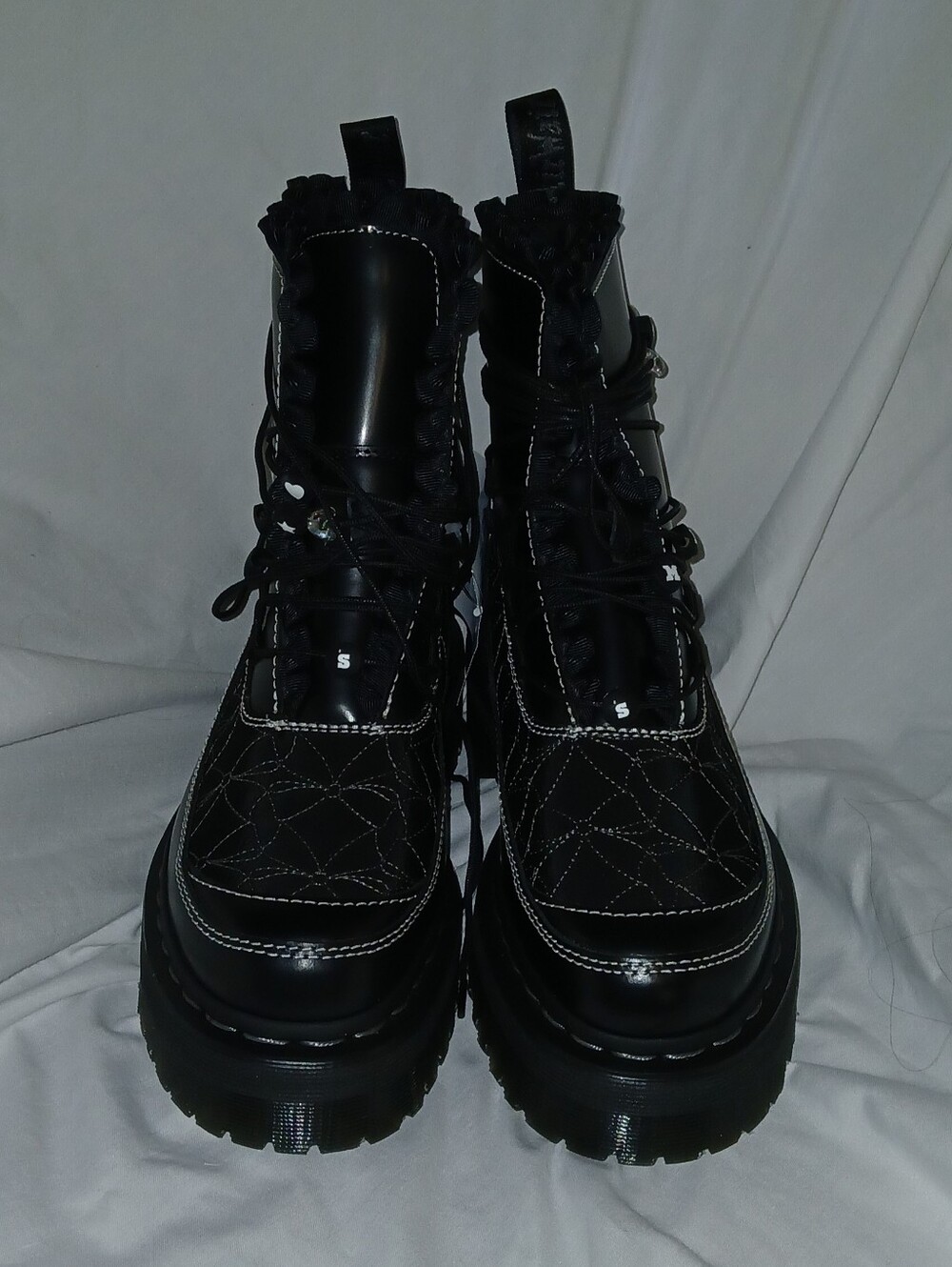 Dr Martens Jadon Frill Smooth Leather Lace Up Combat Platform Charm Boots, Black - Picture 6 of 16